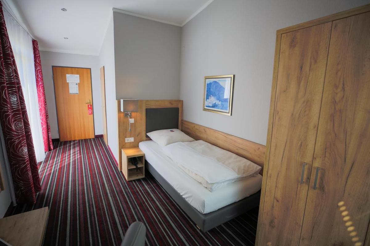 Hotel Suederelbe Hamburg Exterior foto
